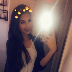 Meet your Posher, Mayra